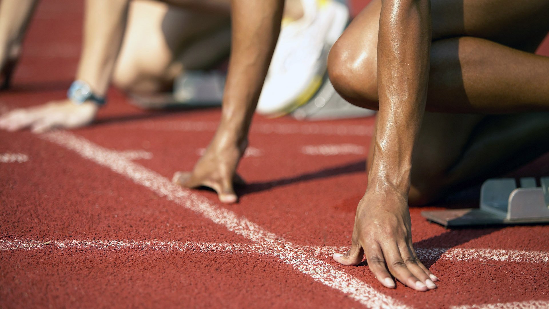 格纳布里，在哥伦比亚节奏中掌控伊拉克战局的关键先生